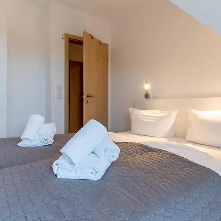 Διαμέρισμα Haus-eriel-og-rechts