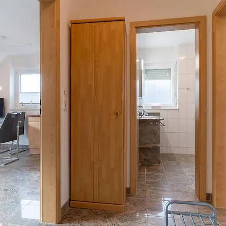 Διαμέρισμα Haus-eriel-og-rechts