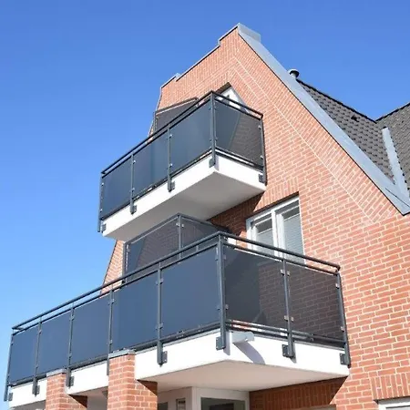 Appartement Haus-eriel-og-rechts *